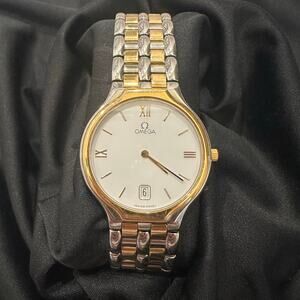 Omega DeVille Steel Gold Roman Numbers Quartz Steel Gold Vintage Watch 1449/432